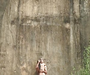 Sri Lankan Actress Gayesha Perera Fucked By Soldier